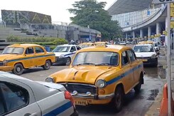 Bengal Bandh Today After Police Use Tear Gas, Water Canon On Protesters Bengal Bandh Today After Police Use Tear Gas, Water Canon On Protesters