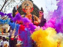 September Festival List 2024: हरतालिका तीज से लेकर गणेश चतुर्थी, और विश्वकर्मा पूजा तक, जानें सितंबर माह में मनाए जाने वाले व्रत और त्यौहार September Festival List 2024: हरतालिका तीज से लेकर गणेश चतुर्थी, और विश्वकर्मा पूजा तक, जानें सितंबर माह में मनाए जाने वाले व्रत और त्यौहार