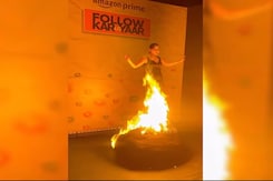 Uorfi Javed Sets Her Outfit On Fire (Literally): "Burned My Lashes And Eyebrows" Uorfi Javed Sets Her Outfit On Fire (Literally): "Burned My Lashes And Eyebrows"