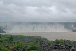 Water Level Of Sardar Sarovar Dam Increases Due To Continuous Rain Water Level Of Sardar Sarovar Dam Increases Due To Continuous Rain