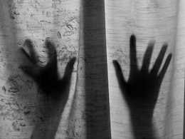 जोधपुर में कोलकाता जैसा कांड, अस्पताल के पीछे नाबालिग बच्ची से गैंगरेप, FSL टीम कर रही छानबीन जोधपुर में कोलकाता जैसा कांड, अस्पताल के पीछे नाबालिग बच्ची से गैंगरेप, FSL टीम कर रही छानबीन