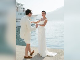 Amy Jackson And Ed Westwick Are "Sailing Into Forever" Dressed In Dreamy White OOTDs Amy Jackson And Ed Westwick Are "Sailing Into Forever" Dressed In Dreamy White OOTDs
