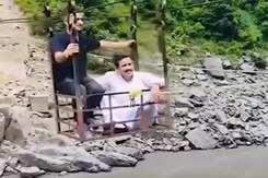 PWD Minister Vikramaditya Singh Crossed The Beas River On A Rope Way PWD Minister Vikramaditya Singh Crossed The Beas River On A Rope Way
