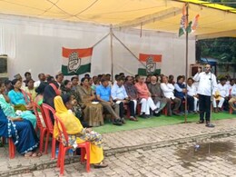 Devendra Yadav की गिरफ्तारी को लेकर कांग्रेसियों का फूटा गुस्सा, BJP सरकार पर ऐसे किया वार