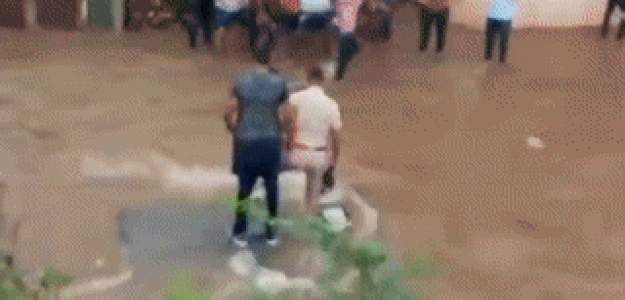 Rajasthan: बारिश के दौरान नाले में गिरी पुलिस की जीप, सब-इंस्पेक्टर सहित 6 पुलिसकर्मी बाल-बाल बचे