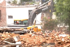 Residents Appeal To Delhi High Court As Demolition Drive Underway In Khyber Pass Residents Appeal To Delhi High Court As Demolition Drive Underway In Khyber Pass