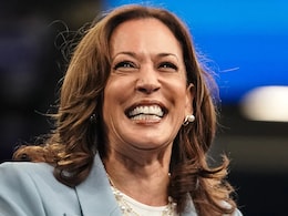Highlights | "Yes She Can": Barack Obama Tweaks 2008 Campaign Slogan For Kamala Harris Highlights | "Yes She Can": Barack Obama Tweaks 2008 Campaign Slogan For Kamala Harris