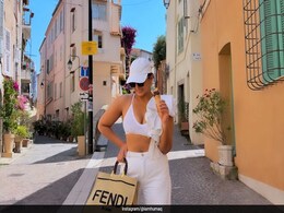 Huma Qureshi's "Love Story" Was A Love Triangle "Of Croissants, Gelatos" And A Chic All-White Summer OOTD Huma Qureshi's "Love Story" Was A Love Triangle "Of Croissants, Gelatos" And A Chic All-White Summer OOTD