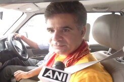 BJP in touch with independent candidates ahead of J&K Polls: J&K BJP President Ravinder Raina BJP in touch with independent candidates ahead of J&K Polls: J&K BJP President Ravinder Raina