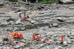 Death Toll Rises to 8, Rescue Operation On To Trace 45 Missing People Death Toll Rises to 8, Rescue Operation On To Trace 45 Missing People