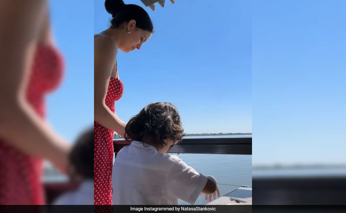 New Day, New Pics Of Natasa Stankovic With Son Agastya From Serbia