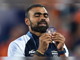 Indian Athletes PR Sreejesh, Manika Batra Along With Others Rally Behind PM Narendra Modi's Call To Fight Obesity Indian Athletes PR Sreejesh, Manika Batra Along With Others Rally Behind PM Narendra Modi's Call To Fight Obesity