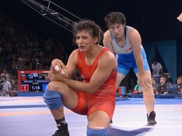 Injured Nisha Dahiya's Valiant Effort Wins Internet Despite Paris Olympics 2024 Wrestling Loss Injured Nisha Dahiya's Valiant Effort Wins Internet Despite Paris Olympics 2024 Wrestling Loss