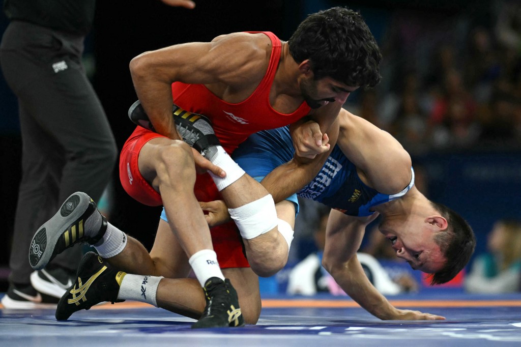 Paris Olympic 2024: पेरिस ओलंपिक में भारत को मिला एक और मेडल, कुश्ती में अमन सहरावत ने बचाई लाज