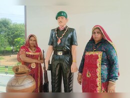 शहीद भाई की प्रतिमा पर बहनों ने बांधी राखी, भाई की याद में फूट-फूटकर रोई