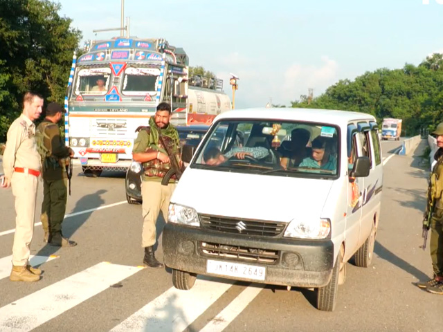 Security Tightened In J&K Ahead Of Independence Day Celebration