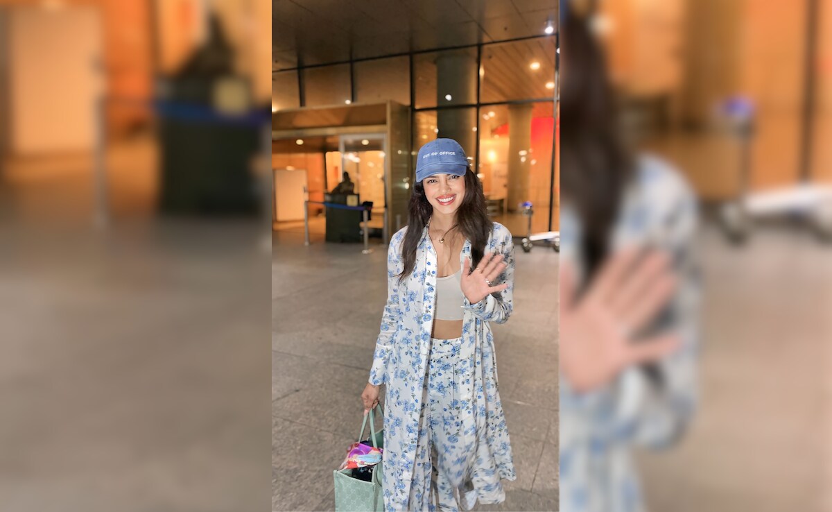 Priyanka Chopra Checks Into Mumbai For The Trailer Launch Of Marathi Film <i>Paani</i>