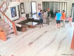 On CCTV, NRI Shot At In Front Of His Family In Amritsar On CCTV, NRI Shot At In Front Of His Family In Amritsar