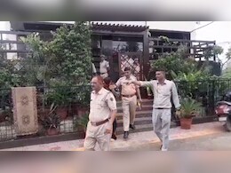 अजमेर के होटल से 18 लड़के-लड़कियां गिरफ्तार, विदेशी लोगों को ठगी का बनाते थे शिकार
