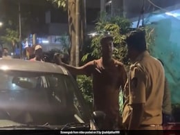 Man Stopped For Drink Driving, Claims To Be Cop's Son, Manhandles Constable Man Stopped For Drink Driving, Claims To Be Cop's Son, Manhandles Constable