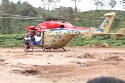 Wayanad Landslides: Indian Air Force's Helicopter Carries Out Rescue Operation Wayanad Landslides: Indian Air Force's Helicopter Carries Out Rescue Operation