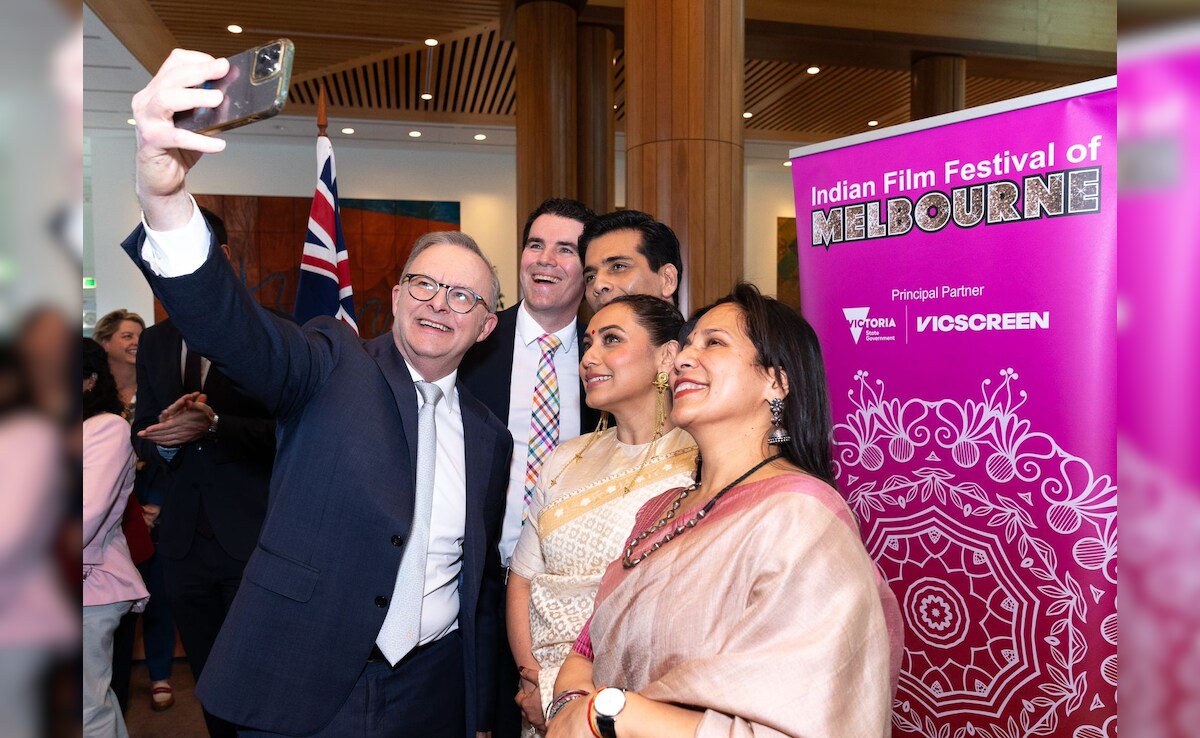 Indian Film Festival Of Melbourne 2024: Rani Mukerji Launches Stamp In Honour Of Yash Chopra At Australian Parliament House