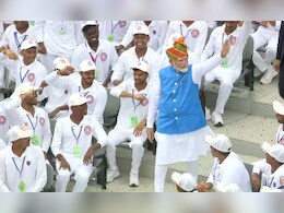 आजादी के जश्न में डूबा पूरा देश, देखिए लाल किले समारोह की तस्वीरें