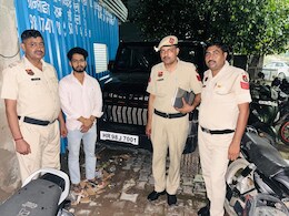 Driver Arrested After Video Of 2 SUVs Performing Stunts In Gurugram Surfaces Driver Arrested After Video Of 2 SUVs Performing Stunts In Gurugram Surfaces