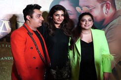 Raveena Tandon And Aditya Roy Kapur Lead Celeb Roll Call At <i>Ghudchadi</i> Premiere Raveena Tandon And Aditya Roy Kapur Lead Celeb Roll Call At <i>Ghudchadi</i> Premiere