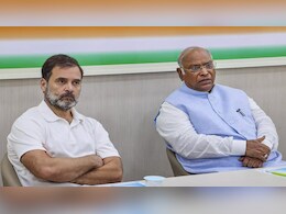 विधानसभा चुनाव की तैयारियों का जायजा लेने जम्मू कश्मीर पहुंचे राहुल गांधी और मल्लिकार्जुन खरगे विधानसभा चुनाव की तैयारियों का जायजा लेने जम्मू कश्मीर पहुंचे राहुल गांधी और मल्लिकार्जुन खरगे