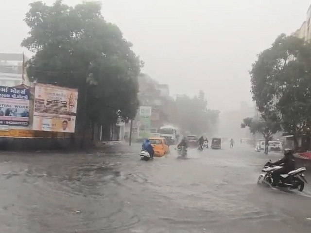 Gujarat: IMD Issues Red Alert, 17,000 People Relocated