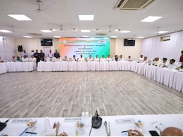 कांग्रेस मुख्यालय में जुटे राहुल, खरगे समेत तमाम दिग्गज, जानें आगे की रणनीति