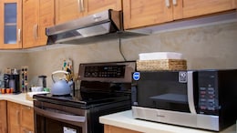Microbes Have Adapted To Microwave Ovens, Finds Study. How To Disinfect.