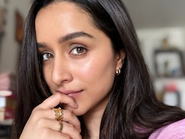 श्रद्धा कपूर का राहुल मोदी से हो गया ब्रेकअप! इस एक वजह से सोशल मीडिया पर मचा हंगामा श्रद्धा कपूर का राहुल मोदी से हो गया ब्रेकअप! इस एक वजह से सोशल मीडिया पर मचा हंगामा