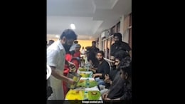 Viral: Vikram Served Food For <i>Thangalaan</i> Cast And Crew At Success Party