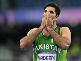 New Pakistan Test Coach Jason Gillespie Invites Arshad Nadeem To Pakistan Dressing Room