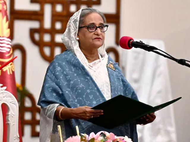 बांग्लादेश की राजनीति में पहले भी दखल देती रही है सेना! हर्ष शृंगला पूर्व विदेश सचिव ने बताया | Sach Ki Padtaal