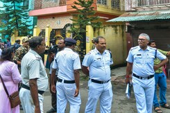After 13-Hour Search At Kolkata Doctor's House, CBI Seizes Documents After 13-Hour Search At Kolkata Doctor's House, CBI Seizes Documents
