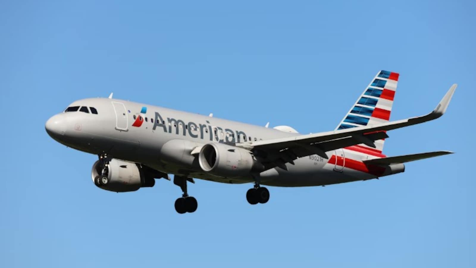 Woman Strips On American Airlines Flight To Miami, Performs 'Indecent Acts'