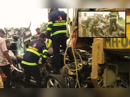 समृद्धीवर भीषण अपघात, नादुरुस्त ट्रकला धडक, 4 जणांचं कुटुंब उद्ध्वस्त! समृद्धीवर भीषण अपघात, नादुरुस्त ट्रकला धडक, 4 जणांचं कुटुंब उद्ध्वस्त!