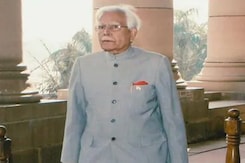 पूर्व विदेश मंत्री नटवर सिंह का निधन, PM Modi ने जताया दुख पूर्व विदेश मंत्री नटवर सिंह का निधन, PM Modi ने जताया दुख