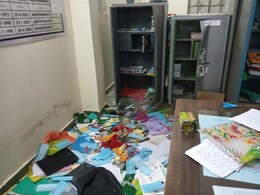 Rajasthan: चोरों के निशाने पर बांसवाड़ा के सरकारी स्कूल, इस बार तो कक्षा की चाबी भी साथ ले गए Rajasthan: चोरों के निशाने पर बांसवाड़ा के सरकारी स्कूल, इस बार तो कक्षा की चाबी भी साथ ले गए