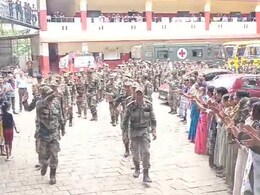 Watch: Wayanad Farewell To Soldiers, Dog Squad Who Helped In Rescue Op Watch: Wayanad Farewell To Soldiers, Dog Squad Who Helped In Rescue Op