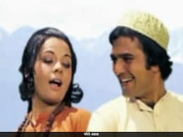 राजेश खन्ना के साथ जब-जब आई ये एक्ट्रेस फिल्म हुई सुपरहिट, सिनेमाघरों में देखने के लिए लगती थी लंबी लाइन राजेश खन्ना के साथ जब-जब आई ये एक्ट्रेस फिल्म हुई सुपरहिट, सिनेमाघरों में देखने के लिए लगती थी लंबी लाइन
