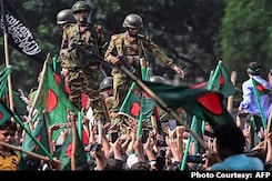 Bangladesh में तख्तापलट के बाद, India-Bangladesh Border के ताजा हालात, देखिए NDTV की स्पेशल रिपोर्ट Bangladesh में तख्तापलट के बाद, India-Bangladesh Border के ताजा हालात, देखिए NDTV की स्पेशल रिपोर्ट