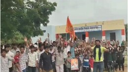 राजस्थान: गांव में स्कूल खुला तो 15 KM पदयात्रा कर मंदिर पहुंचे ग्रामीण, बोले- 'ये चारभुजा नाथ की महिमा'