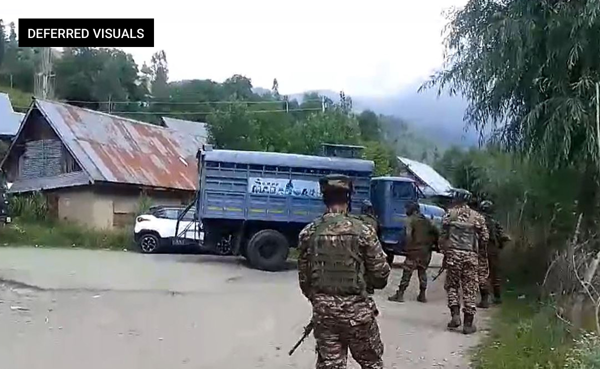Anti-Terror Op Intensified In J&K's Anantnag After 2 Soldiers Killed In Action