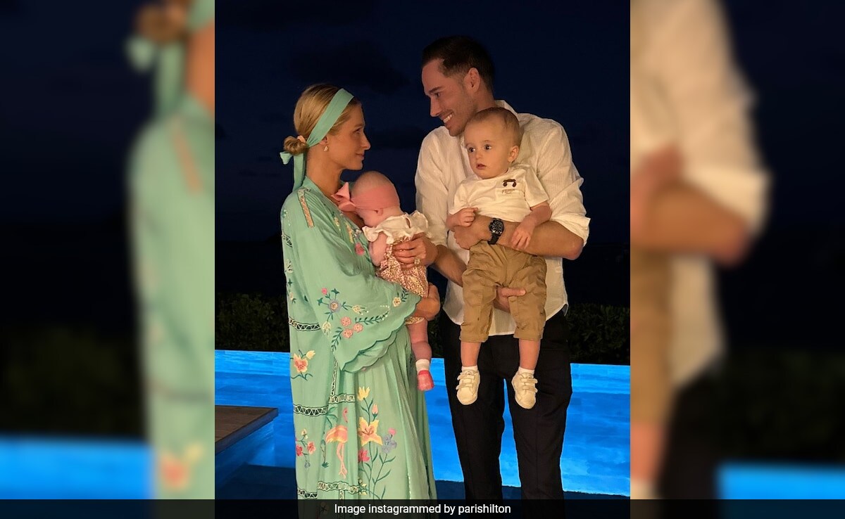 Another Day, Another Post From Paris Hilton's Vacation Diaries With Family