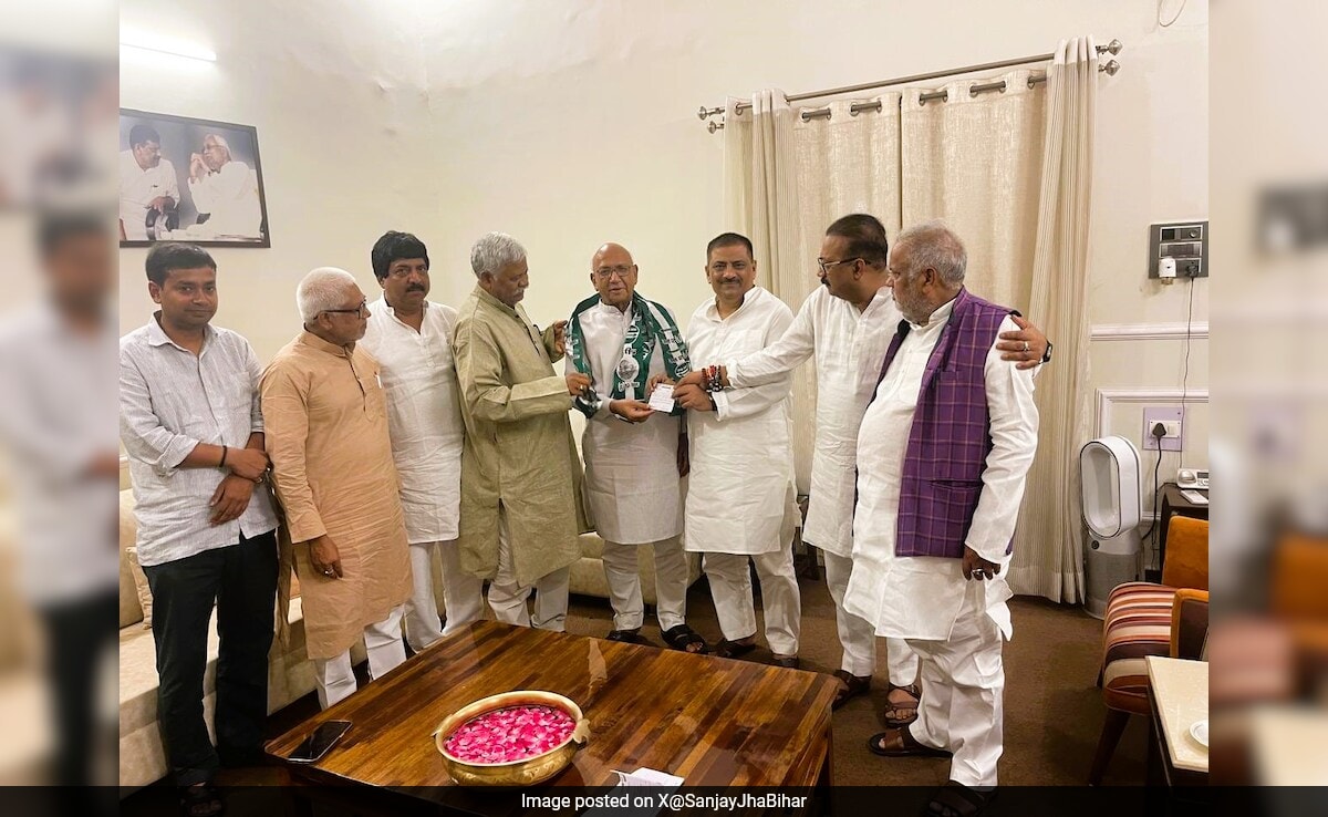 Former Jharkhand Minister Saryu Roy Joins Nitish Kumar’s Party