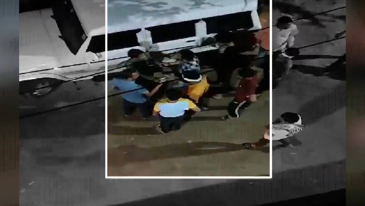 Chhatarpur: युवक से मारपीट के बाद अपहरण की कोशिश, देखिए CCTV वीडियो